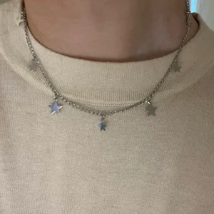 Halsband - Jättefint halsband!!❤️❤️❤️frakt kostar 15 kr❤️❤️