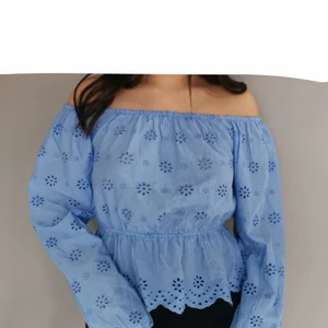 Blus från bikbok - Helt ny, aldrig använd 