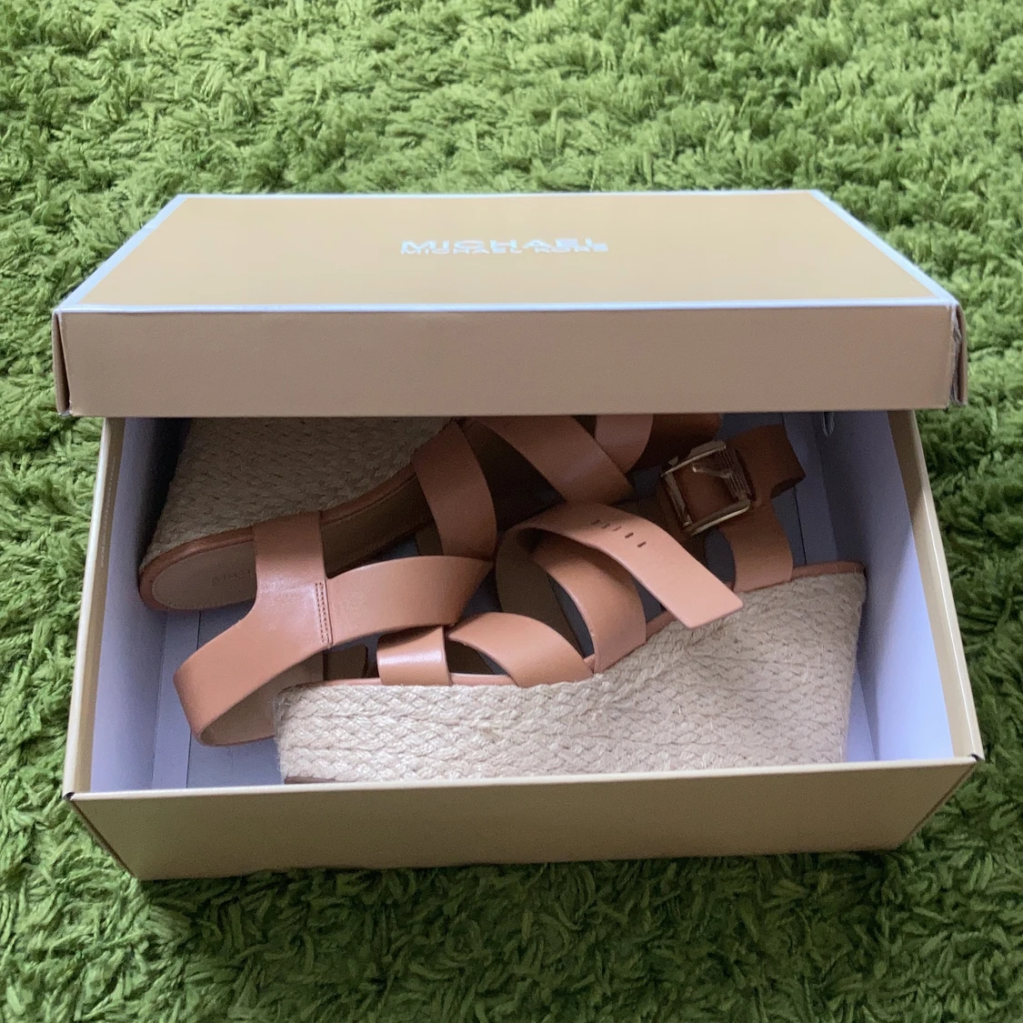 Michael Kors högklackade skor - 91