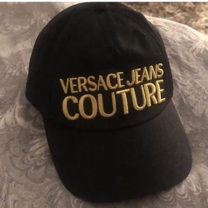 Versace keps - Versace keps