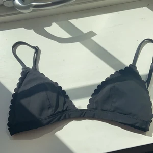 Bikini - Bikini överdel från hm storlek 34