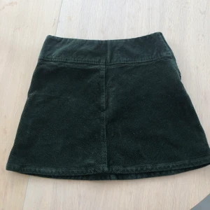 Monki - kjol - Kjol i Manchester från Monki i fint skick 🌻