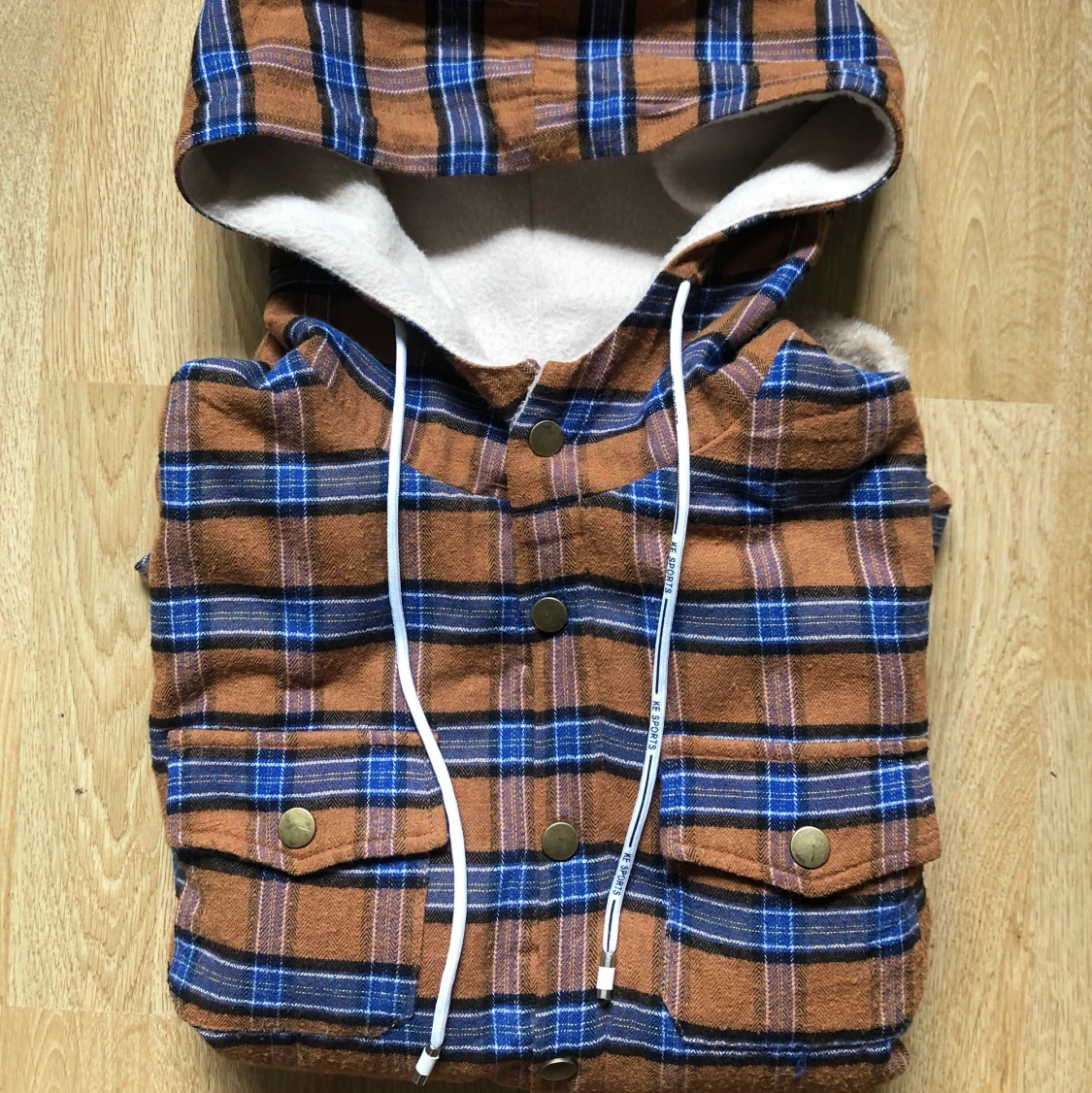 Rutig vårjacka - 90