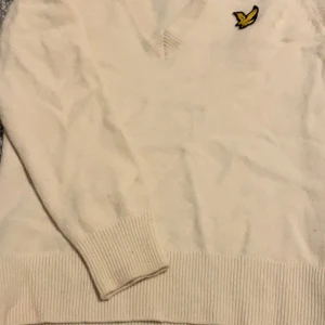 Sweater - Jag har fått den som present men har använt bara 1 gång. 
