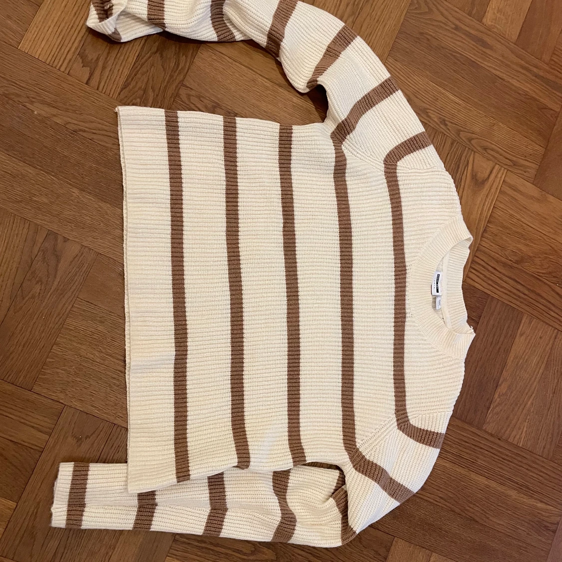 Stickad randig tröja - 91