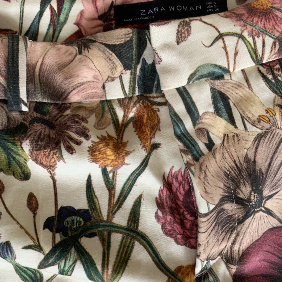 Mönstrade kostymbyxor  - 91