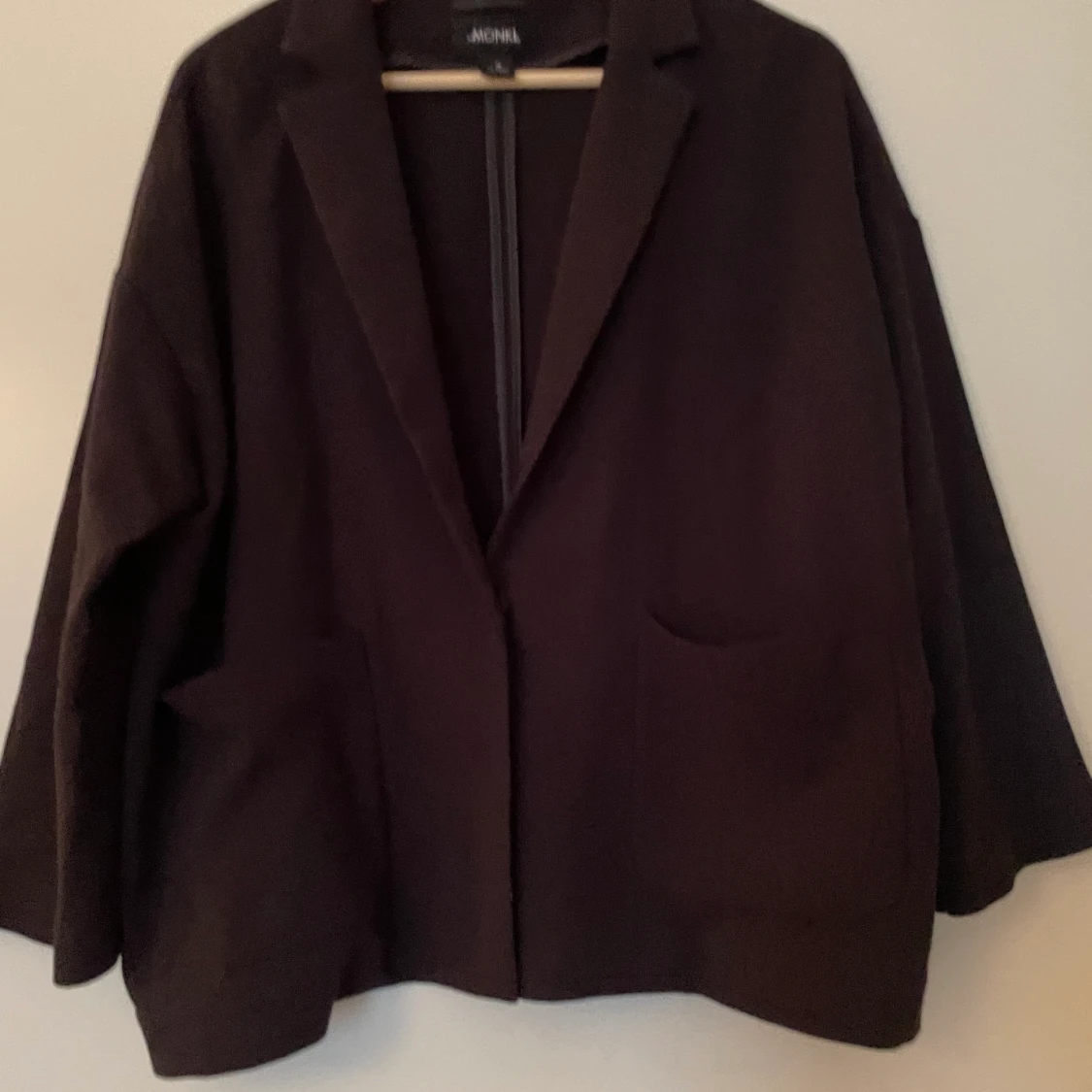 Svart kavaj/jacka från Monki, storlek M