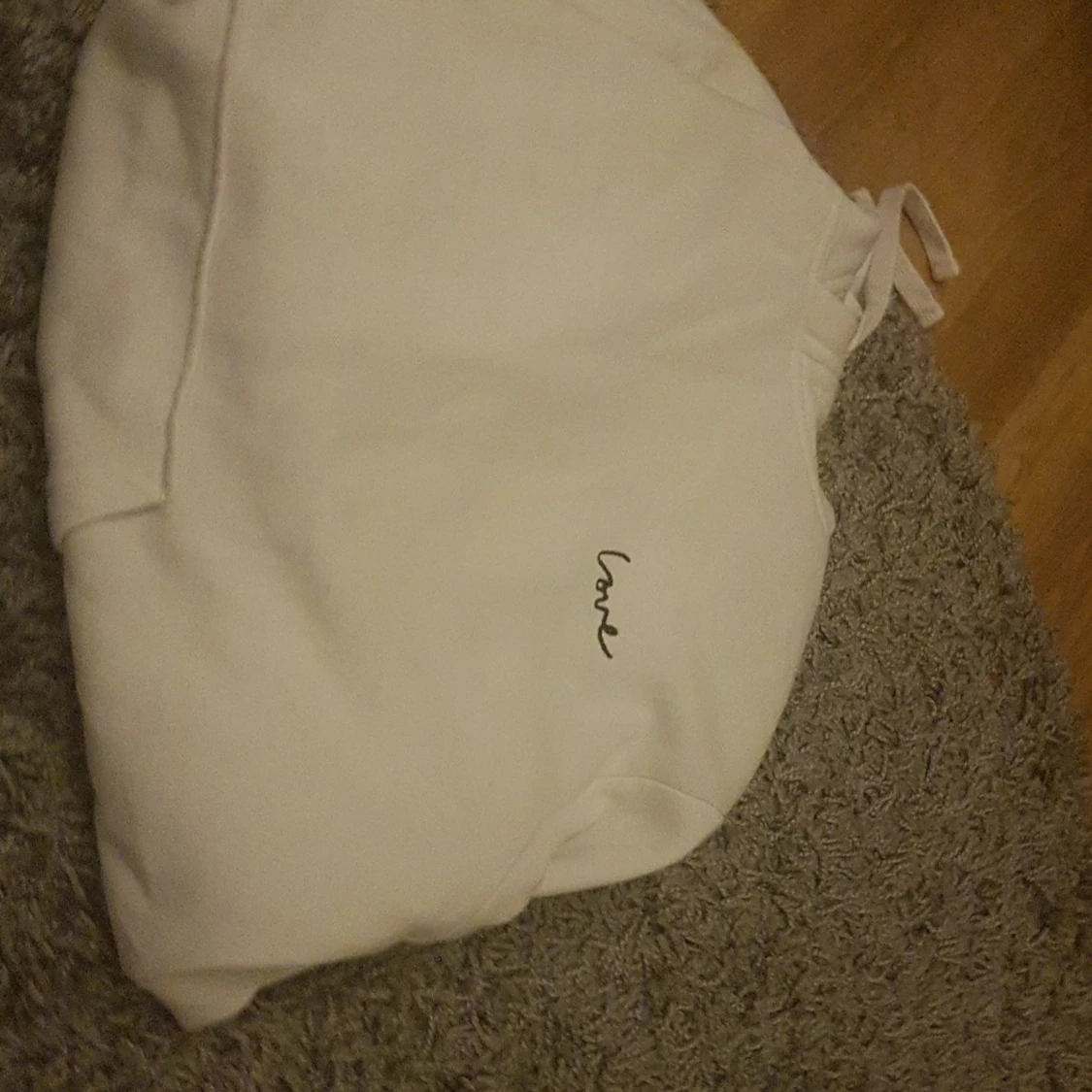 Hoodie i storlek xs från hm - 90