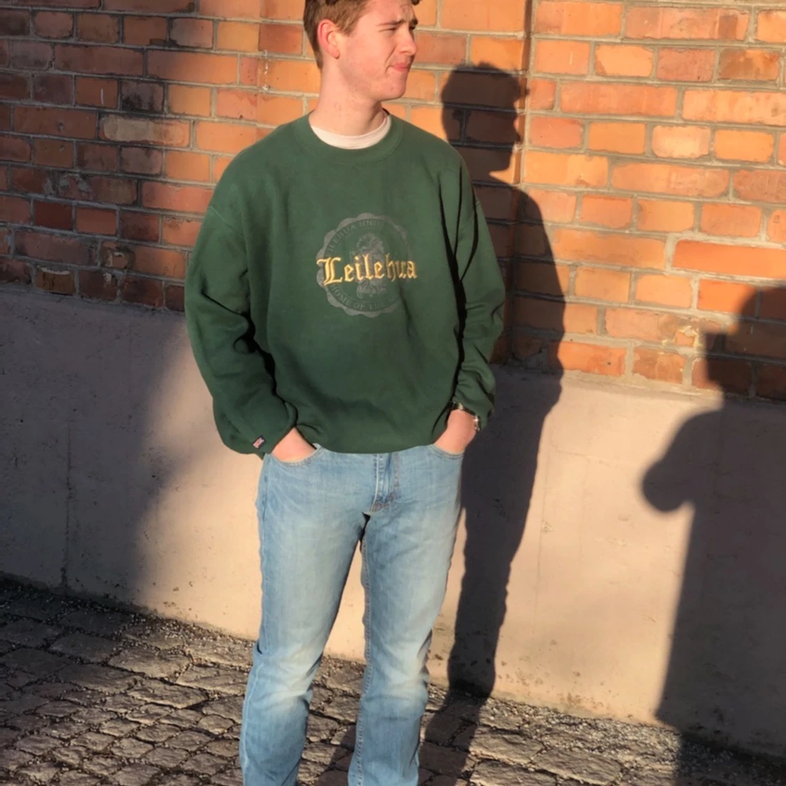 Leilehua college sweatshirt L/XL