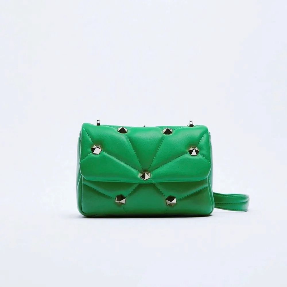 Grön snygg väska - Zara | Plick Second Hand