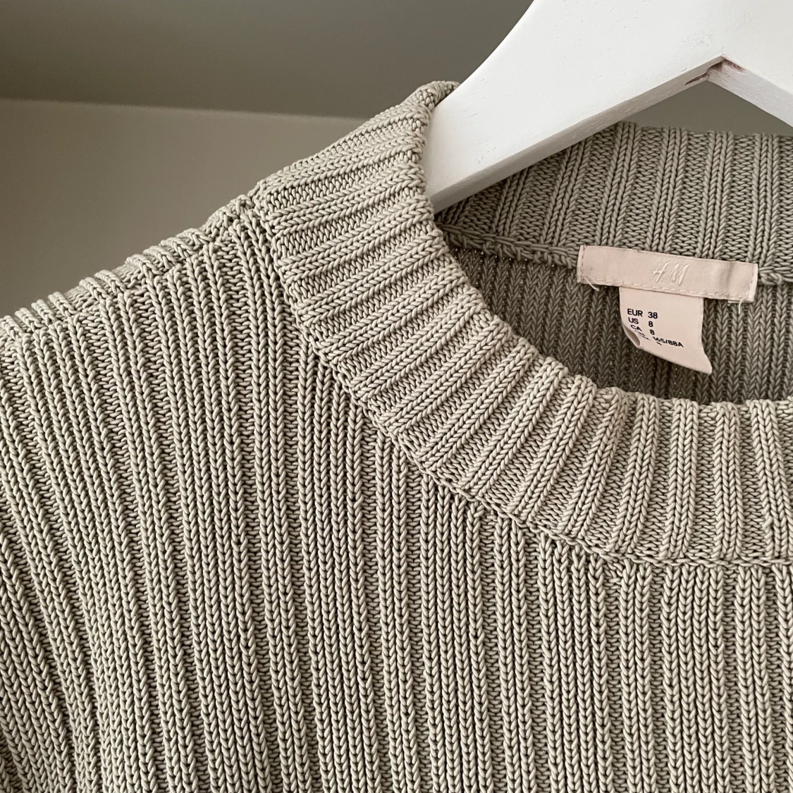 Fin mintgrön tröja från H&M  - 91