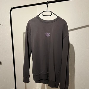 H&M Collegetröja Strl L - Tror det är storlek L