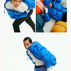 Blå jacka - Helt ny jacka från H&M som vart slutsåld jätte länge. Fick i julklapp och är aldrig använd, prislapp sitter kvar. Säljer pga att den aldrig kommer till användning. Super snygg blå färg!💞