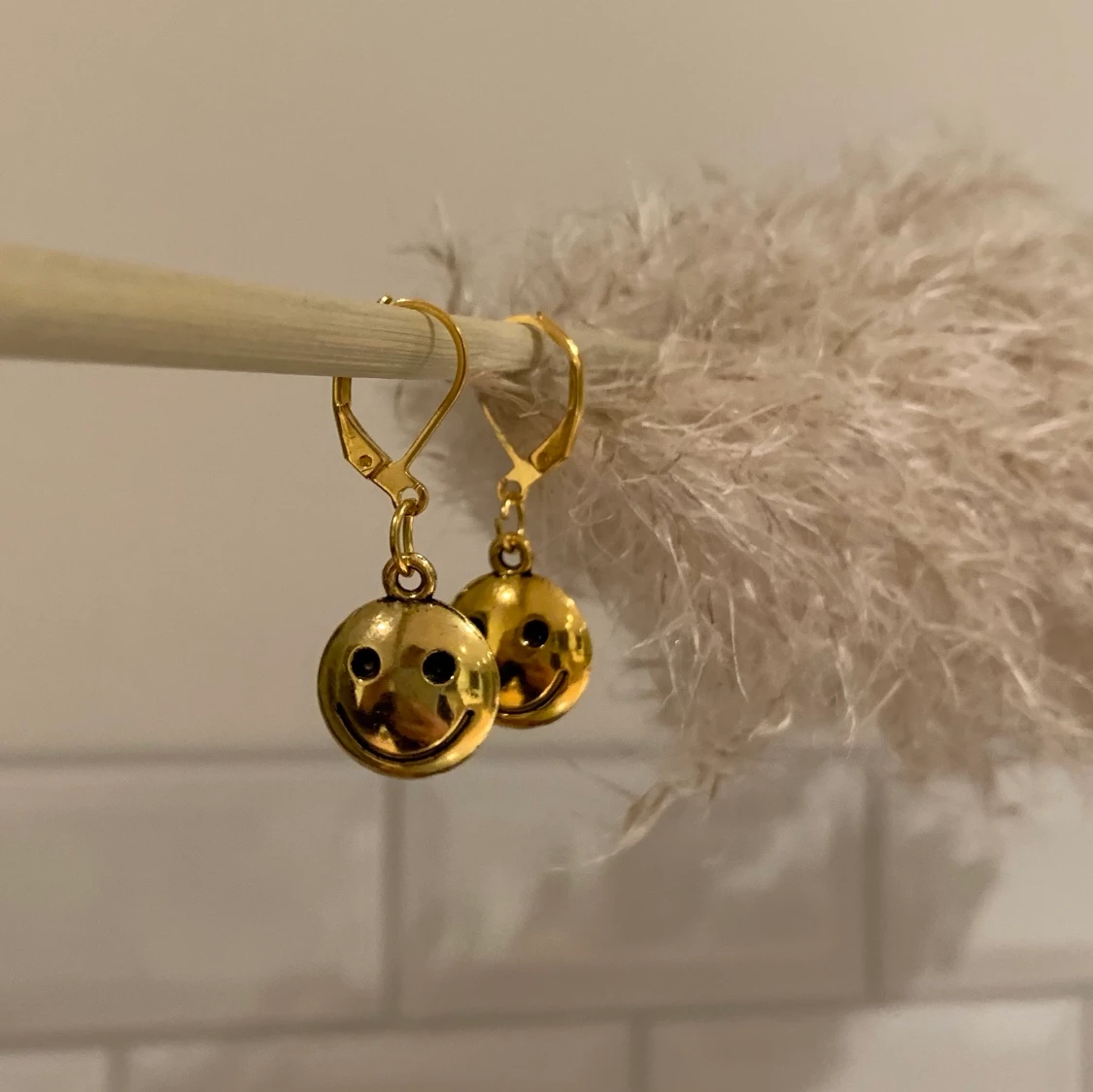 SMILE örhängen - 90