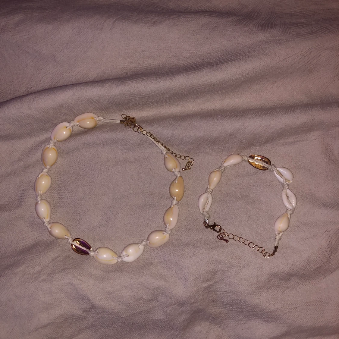 Halsband och armband - 90