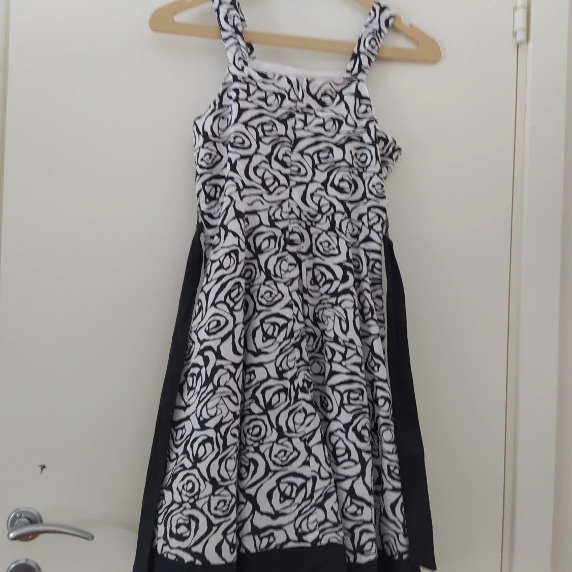 Fin klänning för bär  - 90