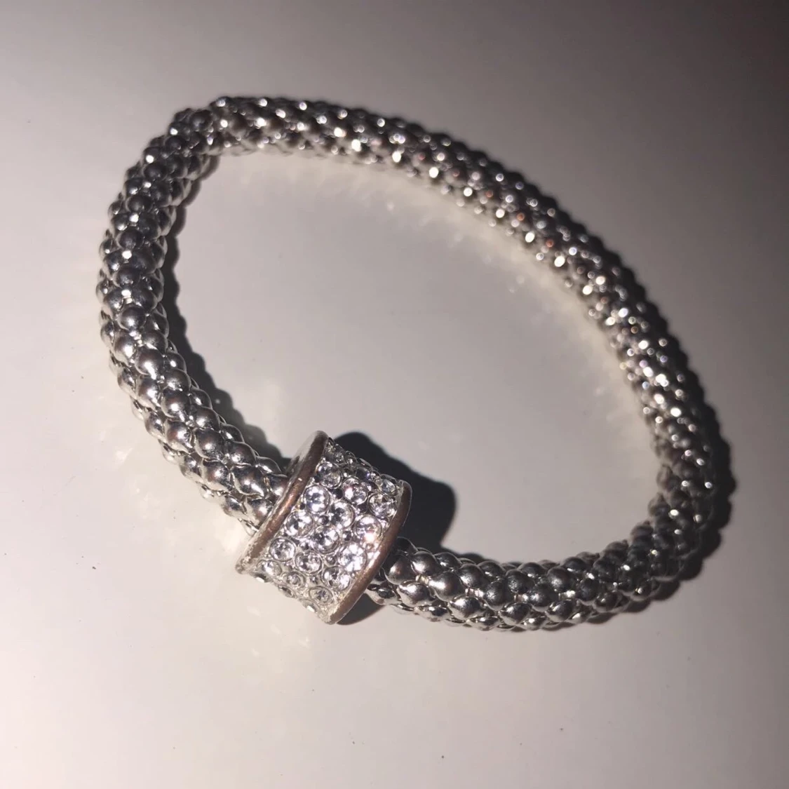 Glänsande armband✨