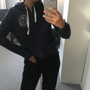 Hoodie från Springfield  - Jättesnygg Hoodie från Springfield