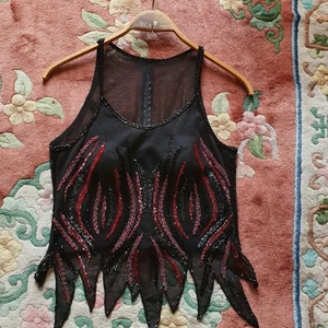 Super fin monstrar glitter topps  - I mycket bra skick och passar s_m.Den matcherar med allt finns fler bilder 