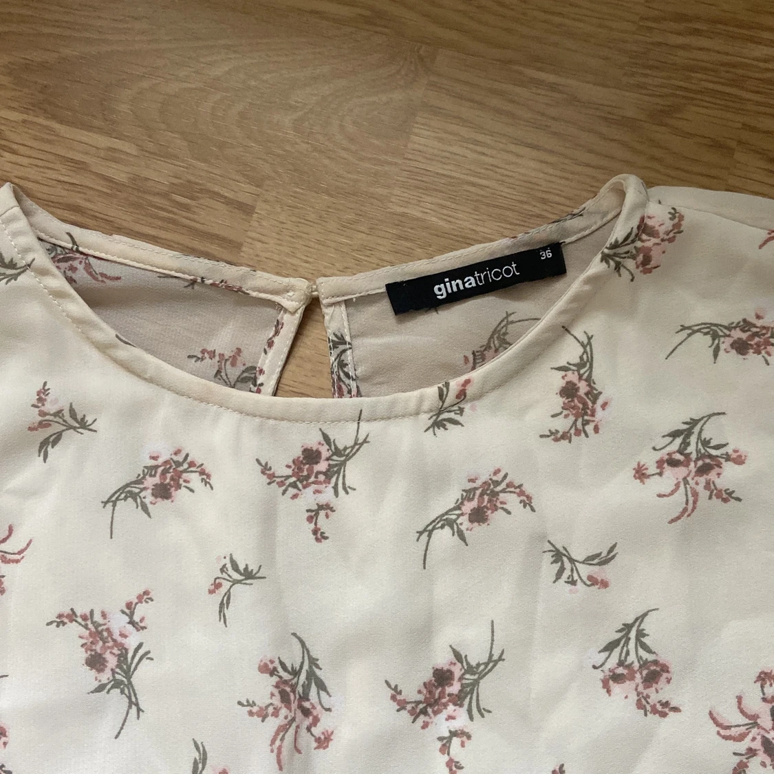 Volangklänning strl 36 - 91