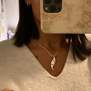 Halsband  - Superfint, helt oanvänt.🤩