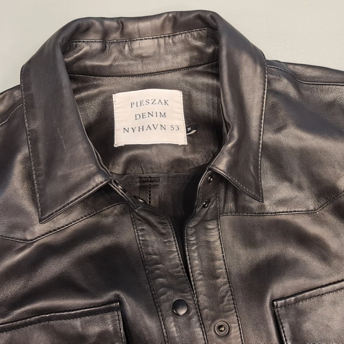 Äkta lammnappa skjorta - 91