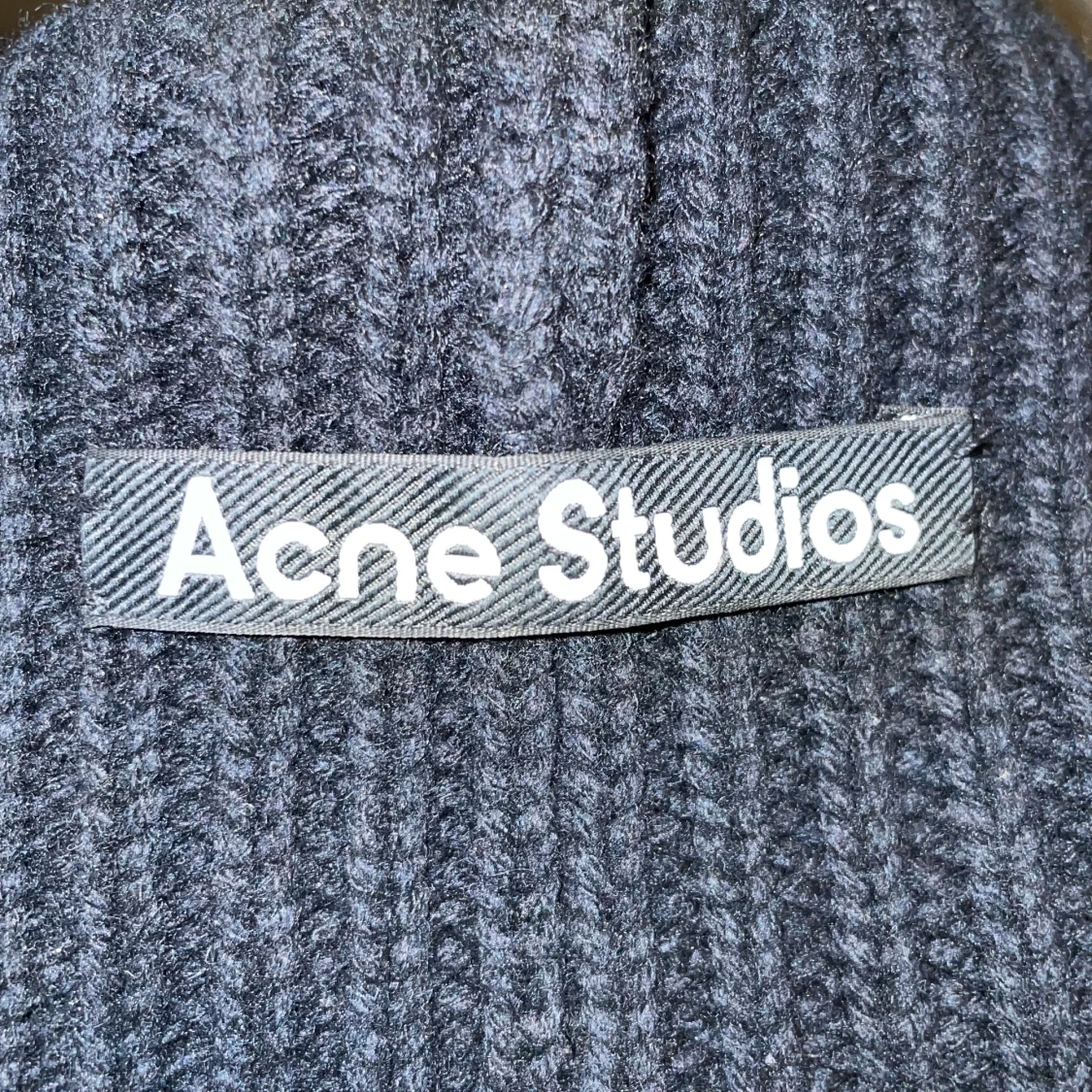 En så fin Acne mössa! - 91