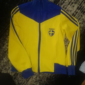 Adidas sverige  - Adidas tröja 