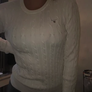 Gant tröja  - En helt oanvänd gant tröja söker nytt hem! Skönt material och passar fint nu mot hösten!😇