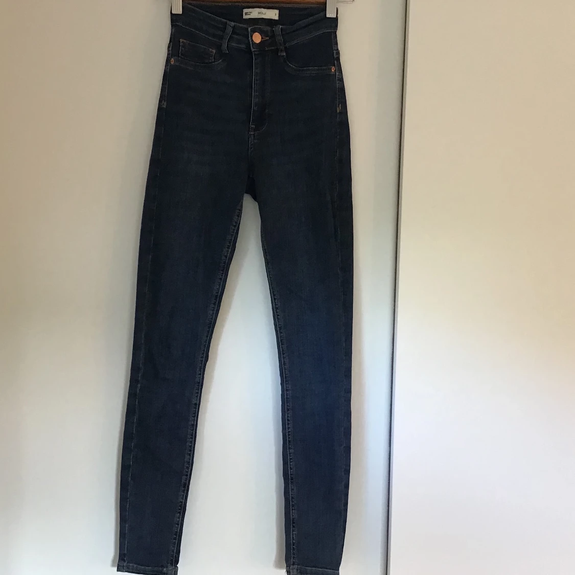 Skinny jeans  - 90