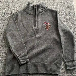 Tröja polo - Nyskick!! Strl 116.