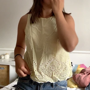 topp - topp från hm så söt storlek s pris 60kr+frakt