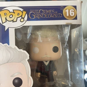 Funko pop // figure  - Den har vart i paketet från när jag hade köpt den // du står för frakten