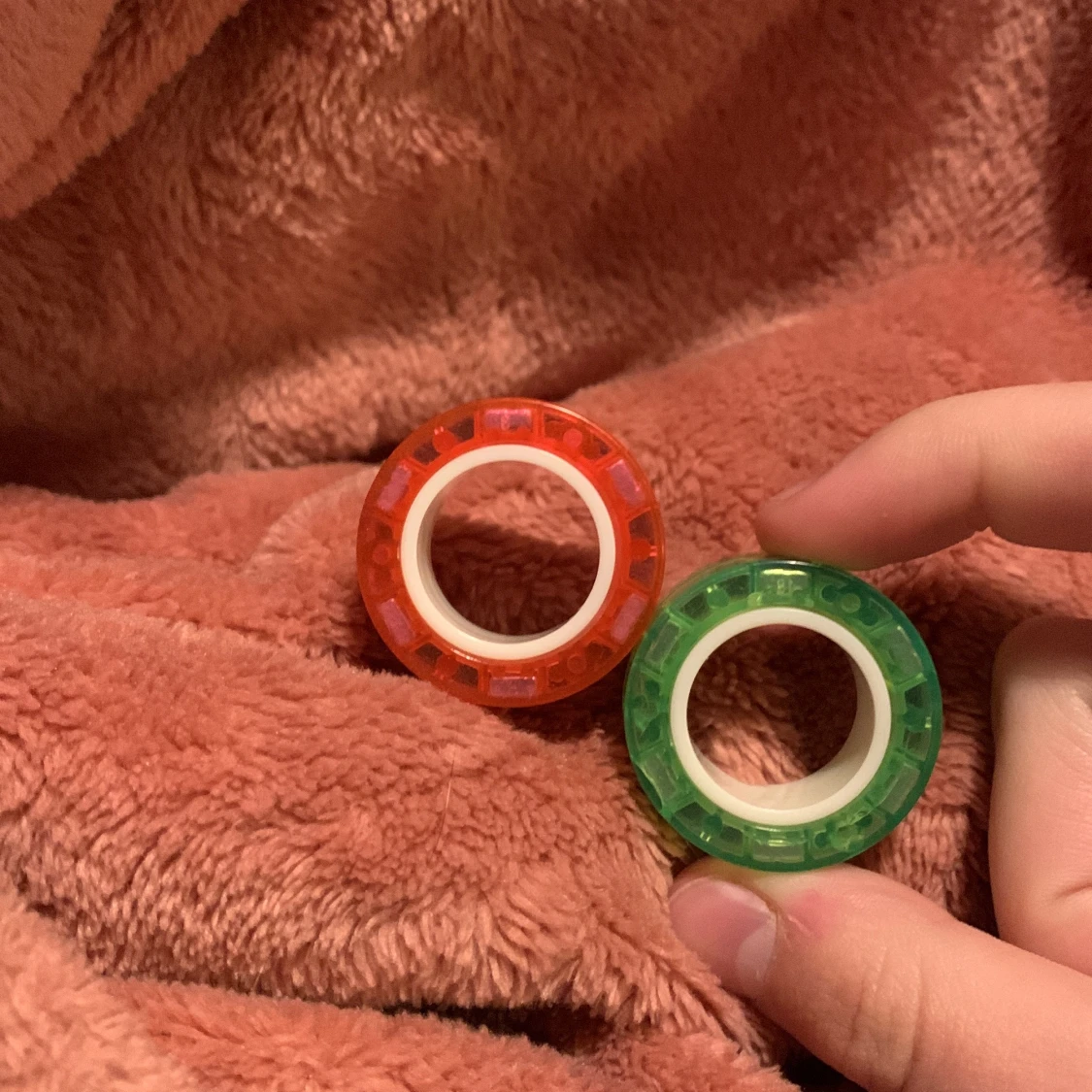 Fidget rings
