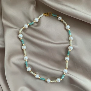 Halsband - Handgjort 