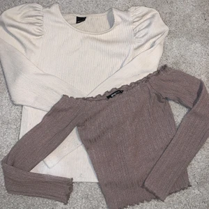 Två toppar! - Säljer dessa två toppar för 75kr styck eller 100kr för båda två. Den ena är en långärmad tröja med puffaxlar och den andra en ljusbrun off-shoulder. Passa på tjejer❤️