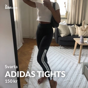 Adidas tights - Jättesköna tights från Adidas. De är ej i träningsmaterial, med som mysbyxor. Aldrig använda, så dom är i riktigt bra skick!