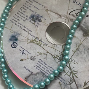 Pärlhalsband⚡️ 20 SEK+13kr frakt - Blåa pärlor