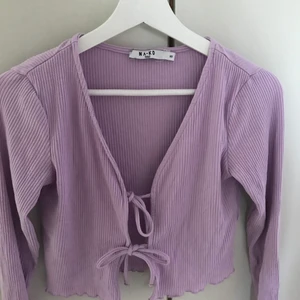 NA-KD topp - Storlek XS