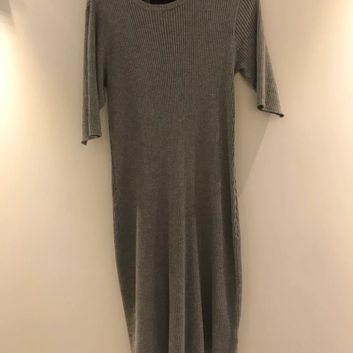 Grå klänning! - 90