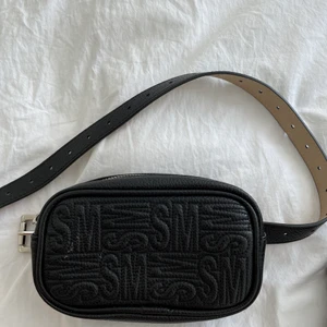 STEVE MADDEN BÄLTVÄSKA💗💗 - Super snygg äkta Steve MADDEN bält väska. Helt nytt skick❤️