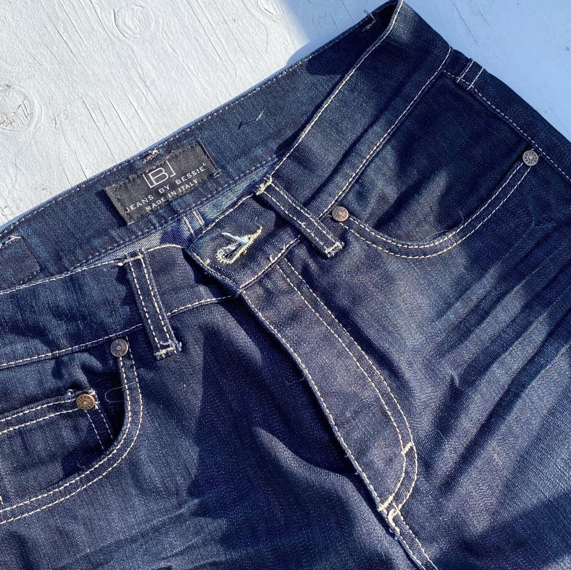 Mörkblåa jeans - 91