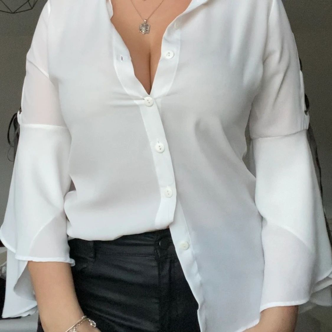 Vit skjorta storlek S - 91