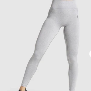 Gymshark träningsbyxor  - Använd 1-2 gånger, stl S men passar M också 😇 nypris 600 