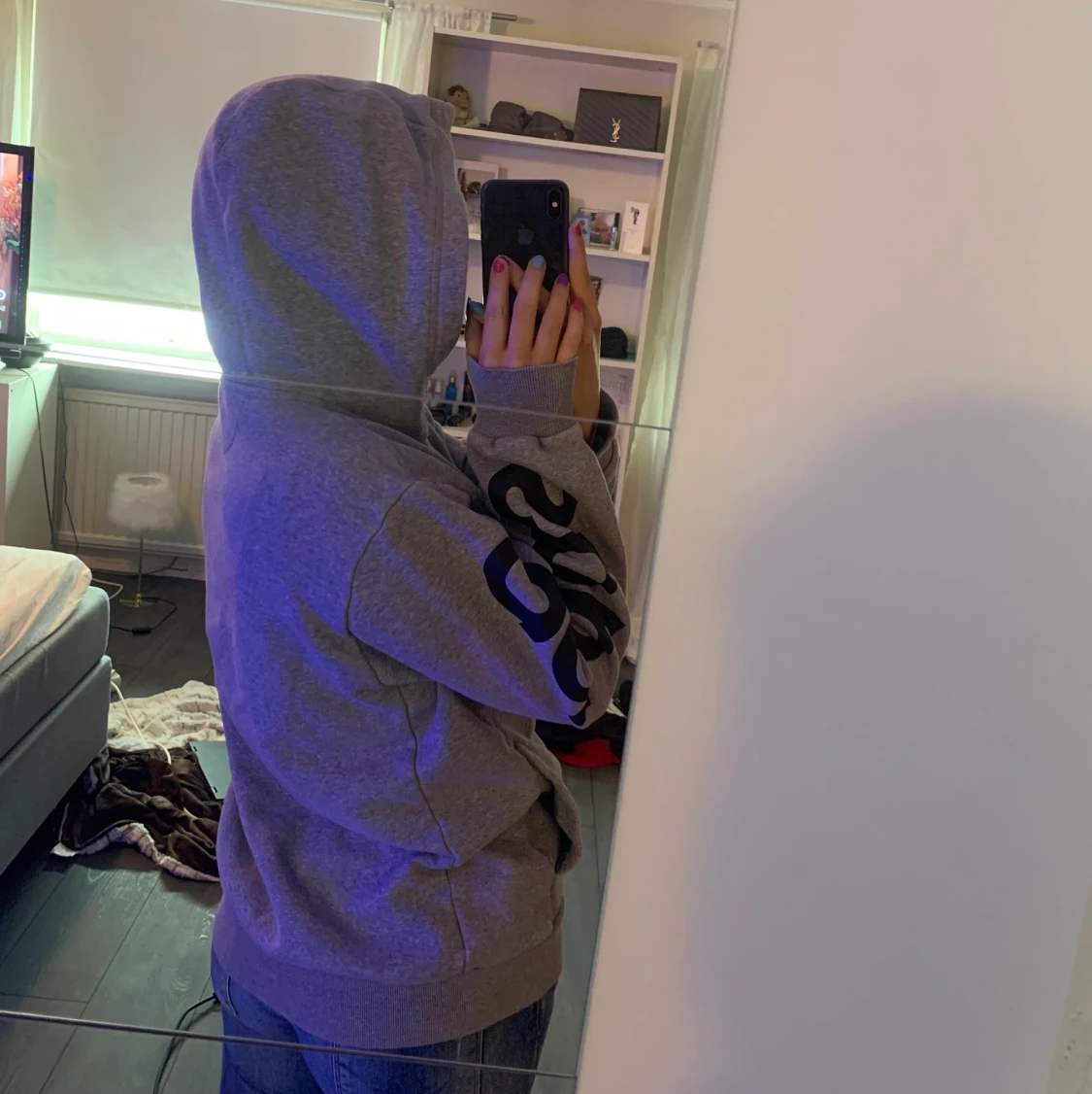 Grå adidas tröja  - 91