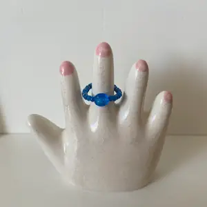 Handgjord blå ring!