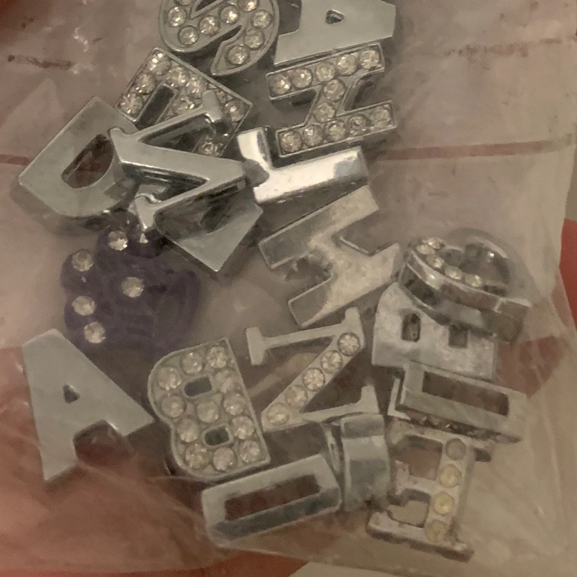 Armabands berlocker - 90