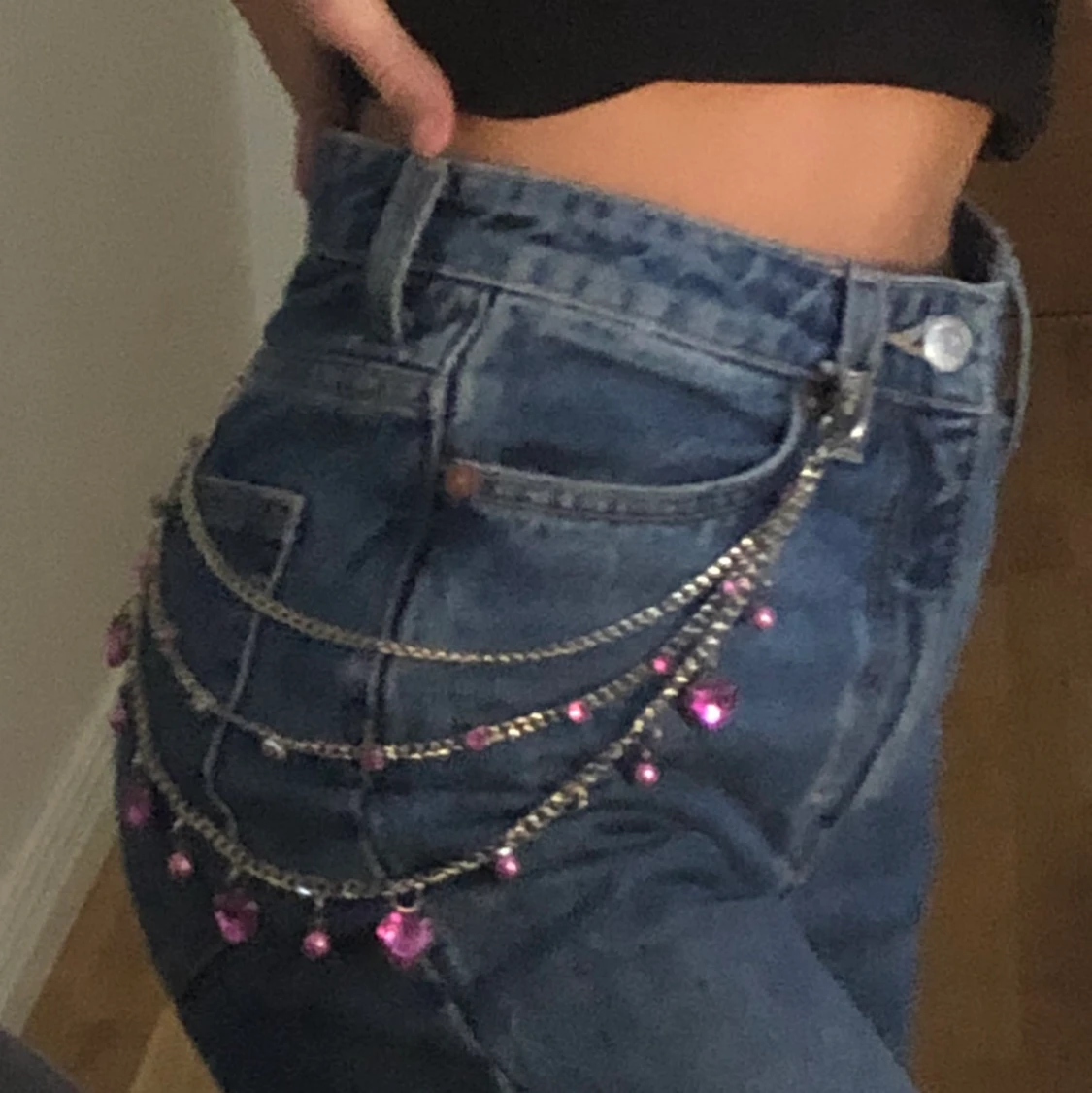 ”Hängsmycke” - 90