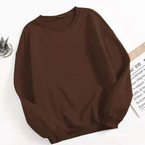 Brun sweatshirt med mjukt material inuti från shein, helt ny.