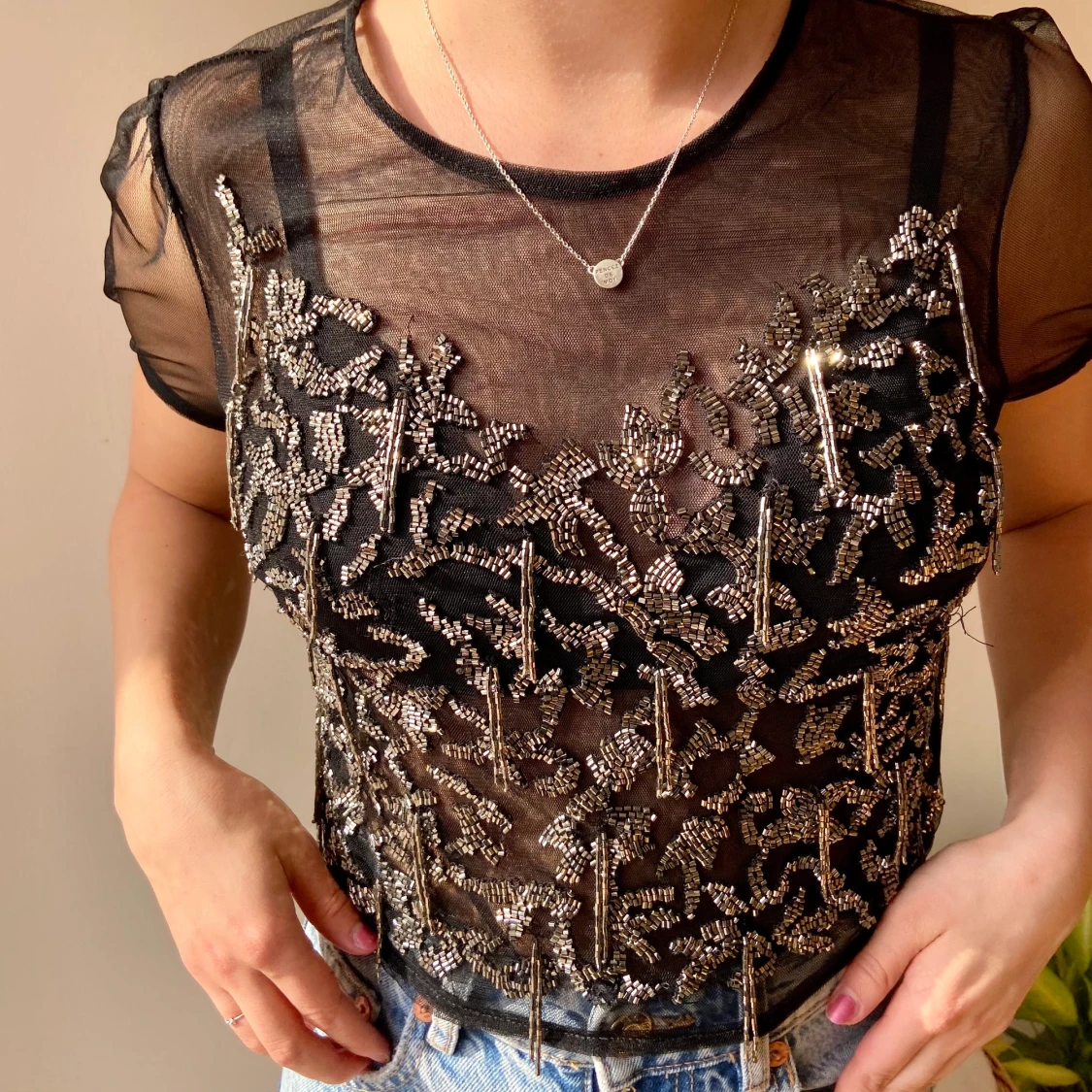 Mesh tröja med glitter - 90